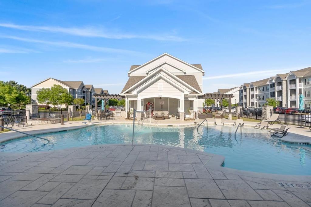 Viagem Perfect 1Br With Balcony Pool And Gym Appartement Myrtle Beach Buitenkant foto
