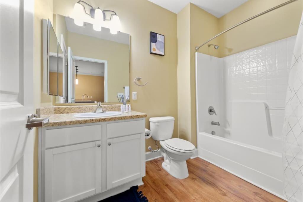 Viagem Perfect 1Br With Balcony Pool And Gym Appartement Myrtle Beach Buitenkant foto